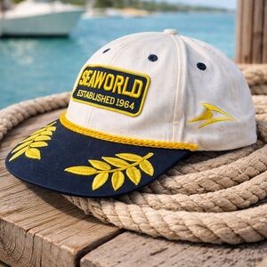 SeaWorld Rope Snapback Hat White Blue Gold Embroidered‎ Nautical Beach Cap